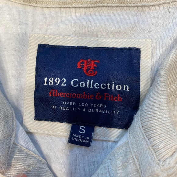 Abercrombie & Fitch Long Sleeve Sweater - Picture 3 of 8